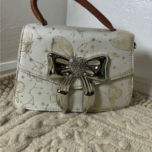 Elegant White and Silver Handbag